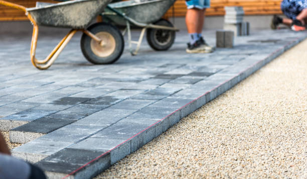 Best Concrete Flooring Contractor  in Woodlake, CA